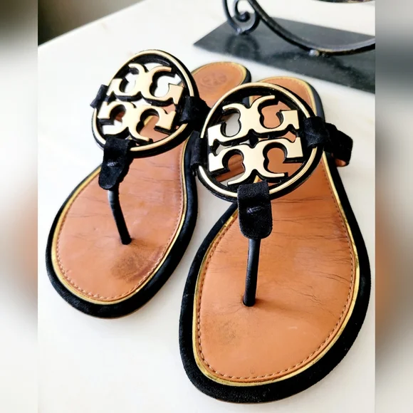 Tory Burch Miller Leather Thong Sandals Metal/Gold Logo Black/Tan US 8 - Picture 14 of 16
